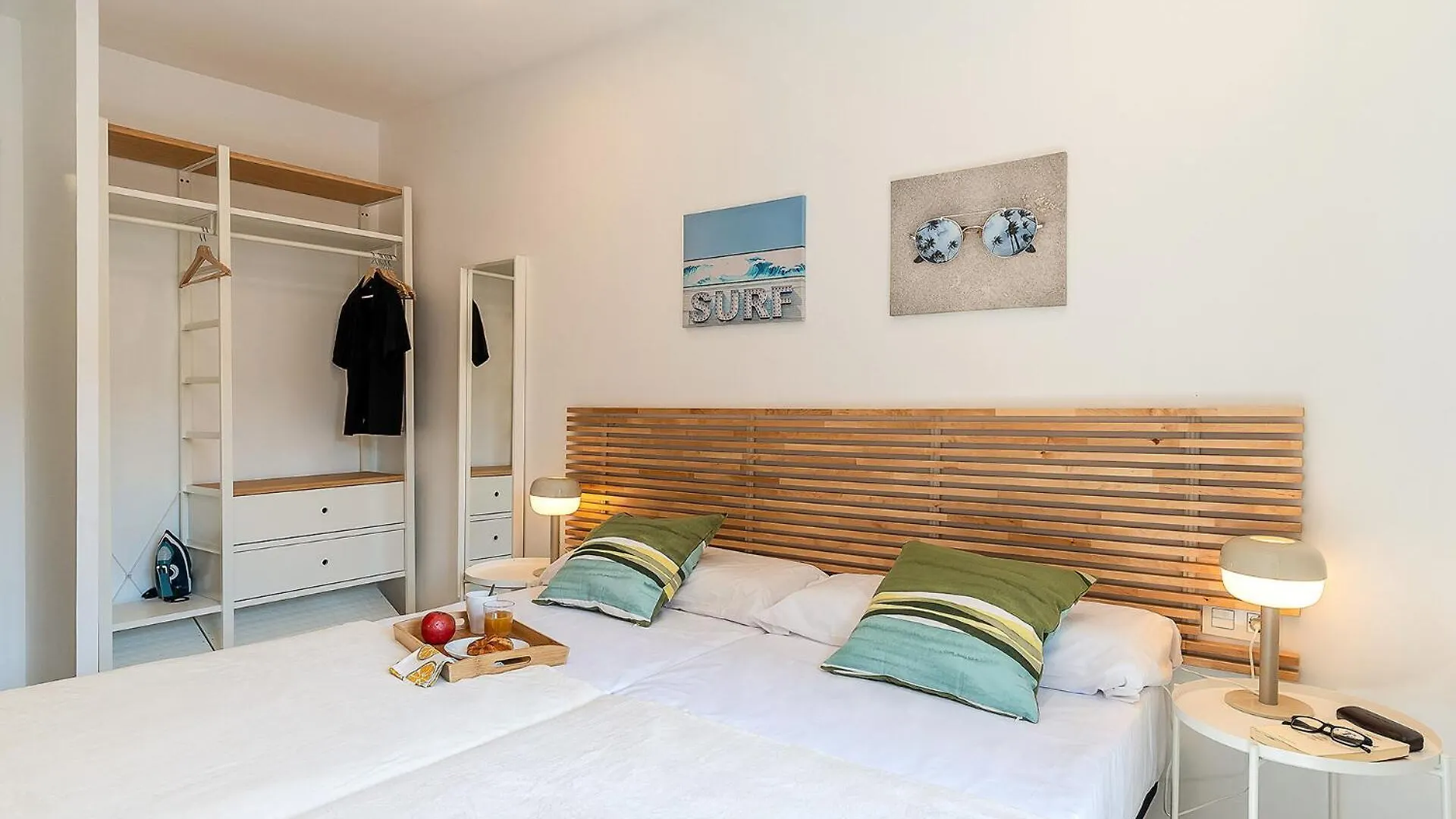 4237 - Ab Santa Coloma III Apartment Barcelona