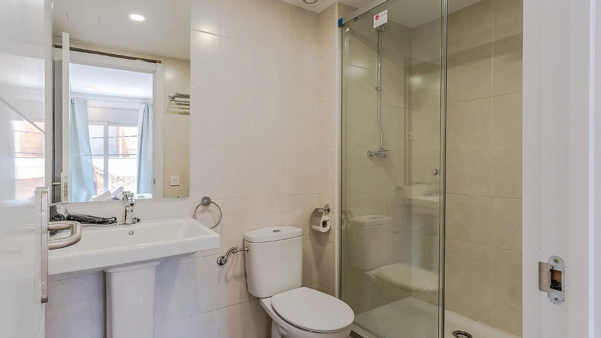 شقة 4237 - Ab Santa Coloma III برشلونة